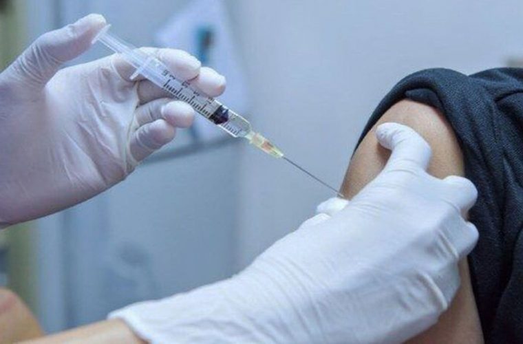 عبور امن از خیز ششم کرونا با تزریق واکسن